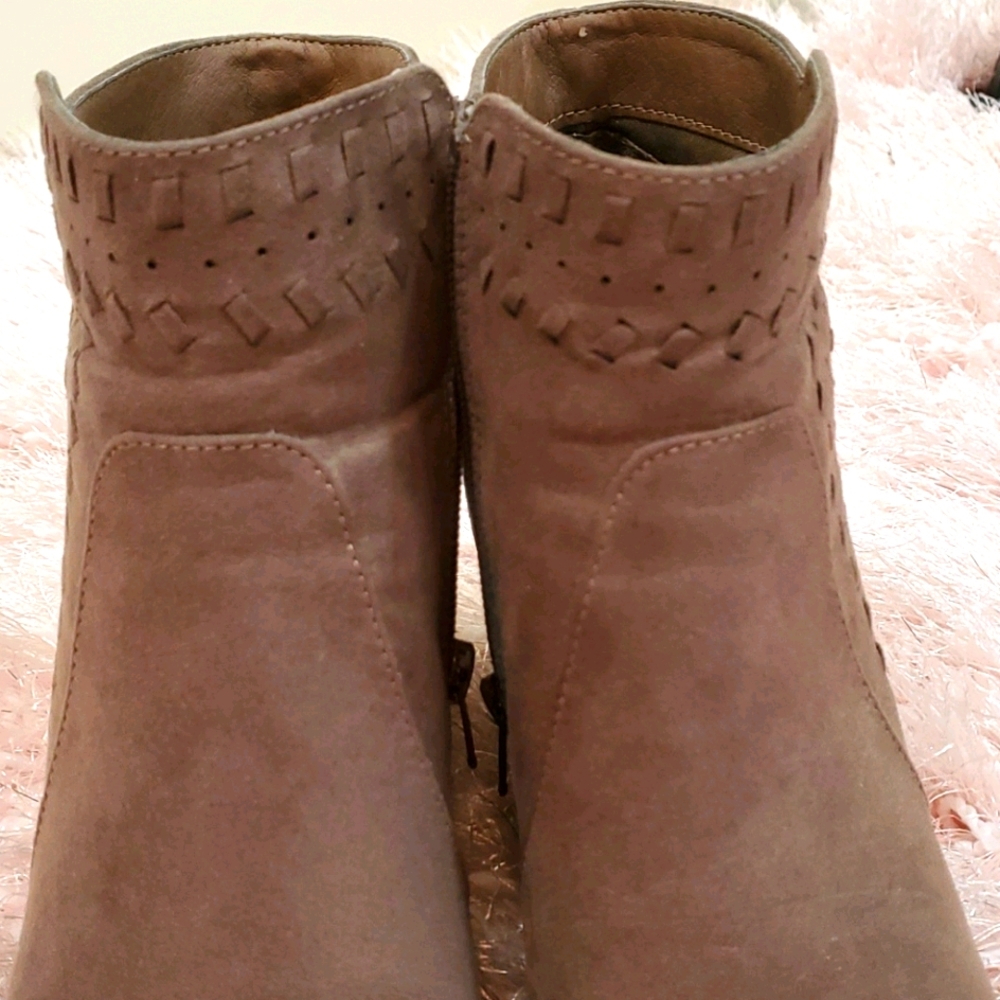 Rockport Booties - Picture 3 of 7